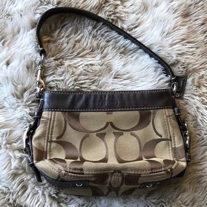 Coach Signature purse